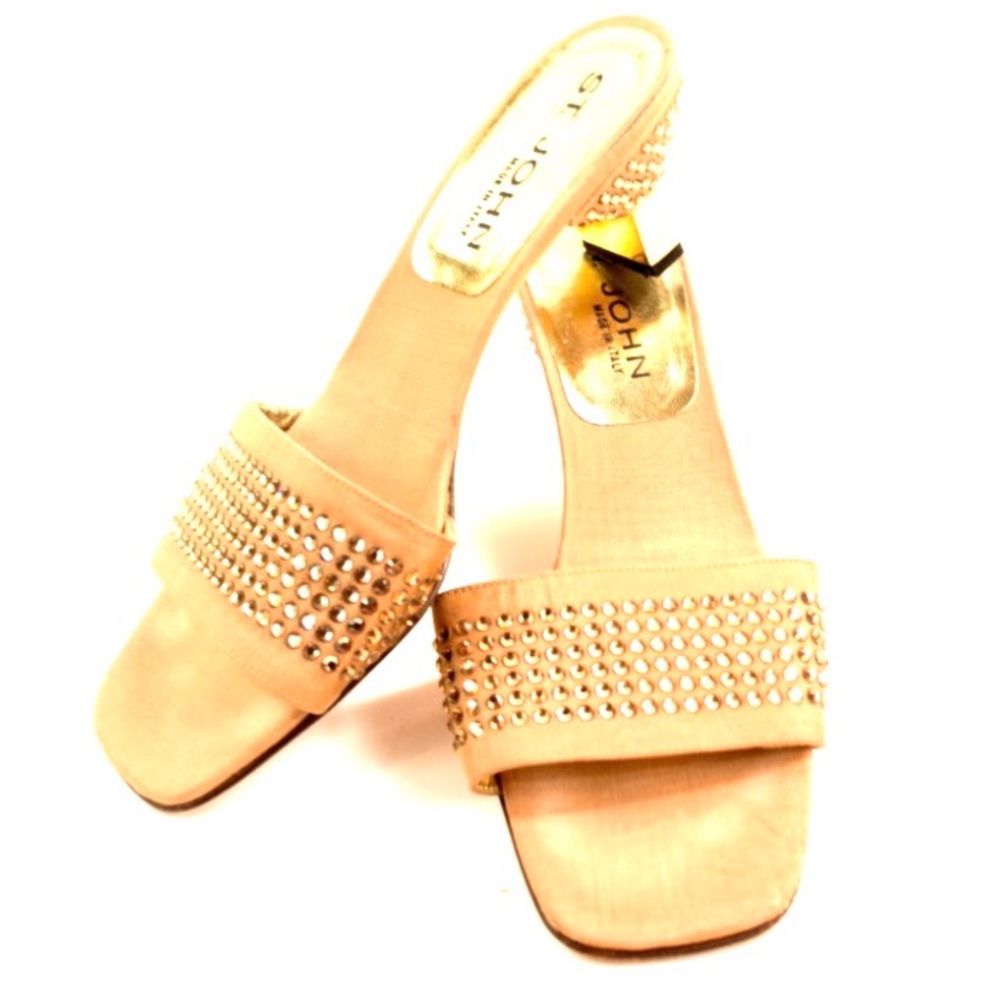 St. John Vintage Heels